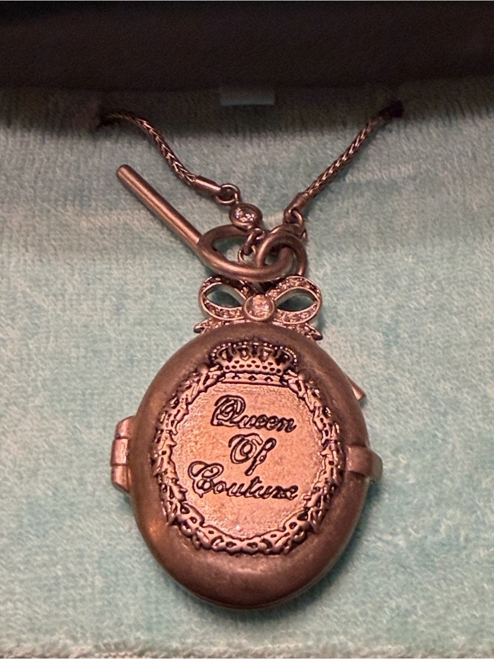 Juicy Couture Silver-Tone Locket Necklace - NEVER WORN